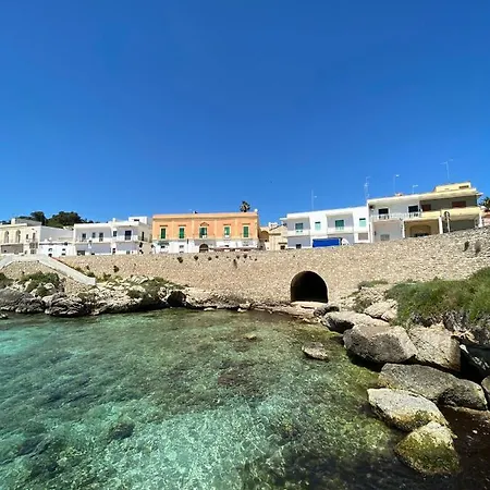 Gallipoli La Corte Del Poeta Tuglie